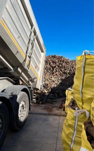 Leña de roble seca 180 euros tonelada !