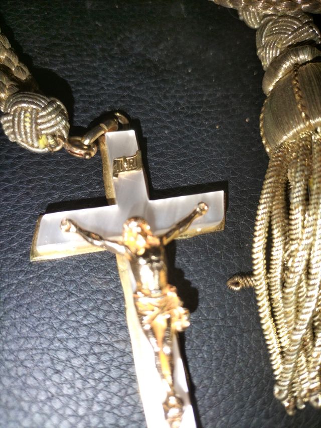 Cordón de Comunión Dorado y Blanco