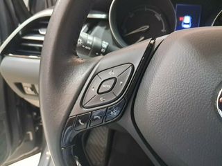 Toyota C-HR 2.0 180H Advance