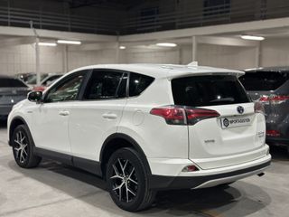 Toyota RAV4 FEEL 4X2 Híbrido Automático