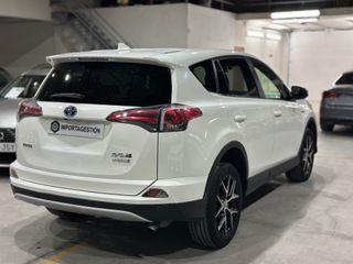 Toyota RAV4 FEEL 4X2 Híbrido Automático