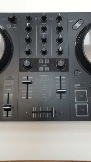 Controlador Traktor S2 Mk3 Negra