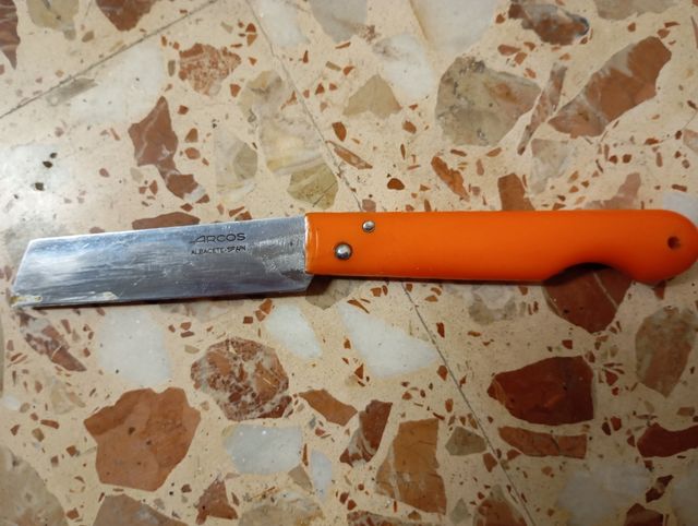 Navaja de pesca Arcos Naranja