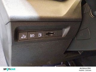 Peugeot 408  408  PLUG-IN HYBRID 225 e-EAT8 GT