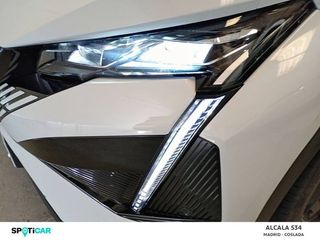 Peugeot 408  408  PLUG-IN HYBRID 225 e-EAT8 GT