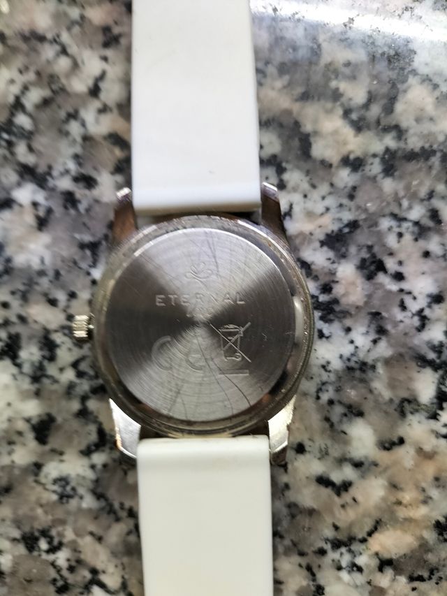 Orologio Eternal Quarzo Argento e Bianco