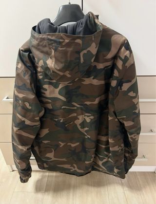 Chaqueta anorak camuflaje