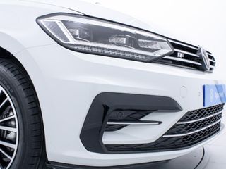 VOLKSWAGEN TOURAN 2.0 TDI 110KW DSG R-LINE 150 5P 7 Plazas