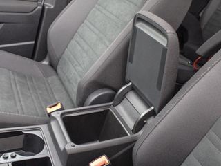 VOLKSWAGEN TOURAN 2.0 TDI 110KW DSG R-LINE 150 5P 7 Plazas