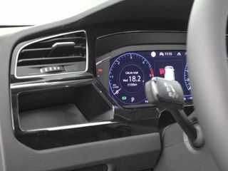 VOLKSWAGEN TOURAN 2.0 TDI 110KW DSG R-LINE 150 5P 7 Plazas