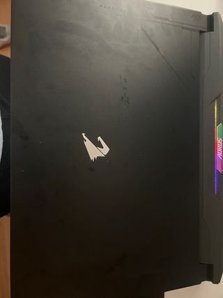 Portátil AORUS 17X i9 RTX 4090 32GB RAM