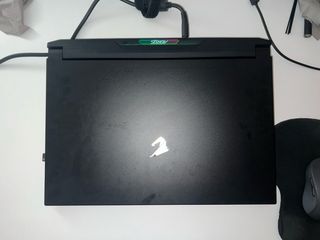 Portátil AORUS 17X i9 RTX 4090 32GB RAM