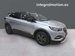 Opel Grandland X 1.2 Turbo Design Line