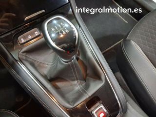 Opel Grandland X 1.2 Turbo Design Line