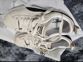 Zapatillas Puma Beige y Negra