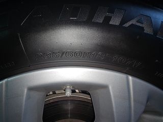 LLANTAS RANGE ROVER EVOQUE 235/60/18 107V