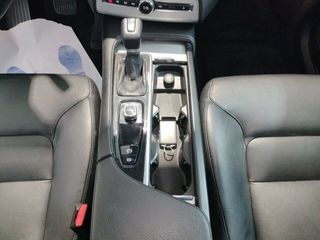 Volvo XC90 2.0 D4 Momentum Auto