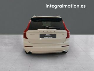 Volvo XC90 2.0 D4 Momentum Auto