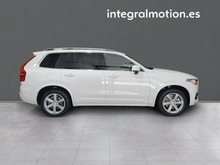 Volvo XC90 2.0 D4 Momentum Auto