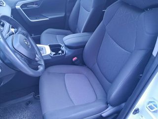 Toyota Rav4 2.5l 220H Advance