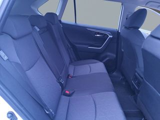 Toyota Rav4 2.5l 220H Advance