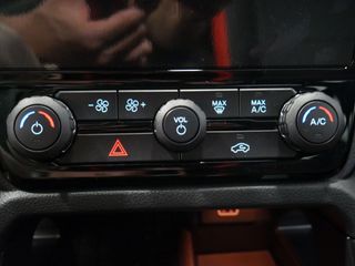 Ford Ranger 2.0 Ecobl 154kW e-AWD D Cab Raptor AT