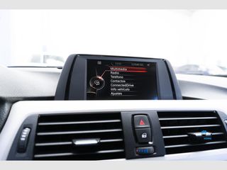 BMW Serie 3 318d Touring