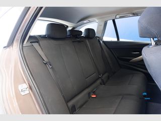 BMW Serie 3 318d Touring