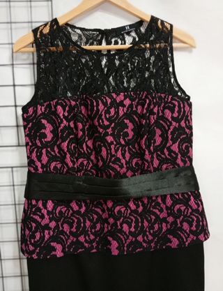 Vestido fiesta encaje bicolor negro y rosa