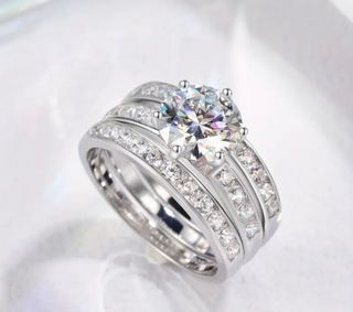 Anillo triple 2CT Moissanita y Plata 925