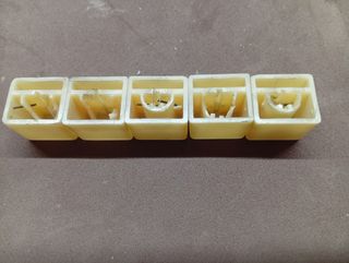 5 Botoneras Radio Antiguo Beige