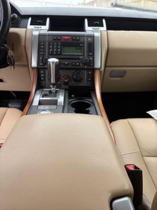 LAND_ROVER Range Rover Sport 2.7 TD V6 SE