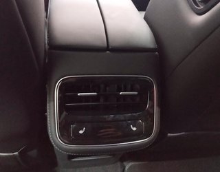 EBRO S800 1.6 TGDI Luxury 7 DCT