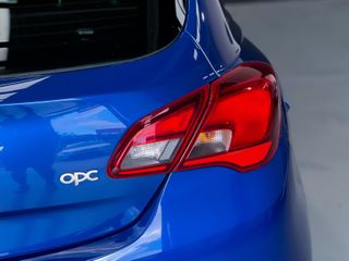 OPEL Corsa 1.6 Turbo OPC