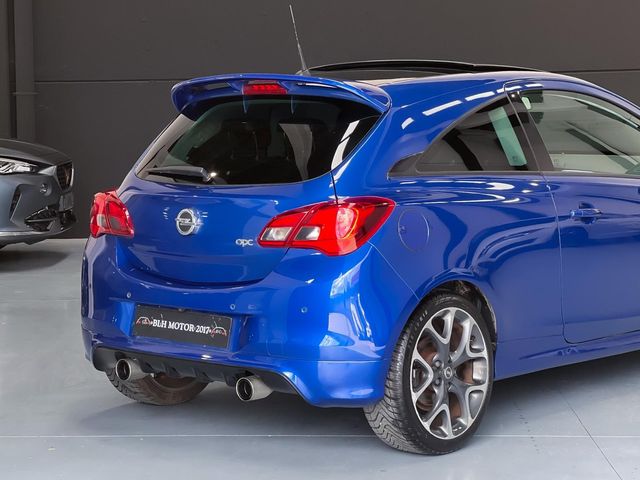 OPEL Corsa 1.6 Turbo OPC
