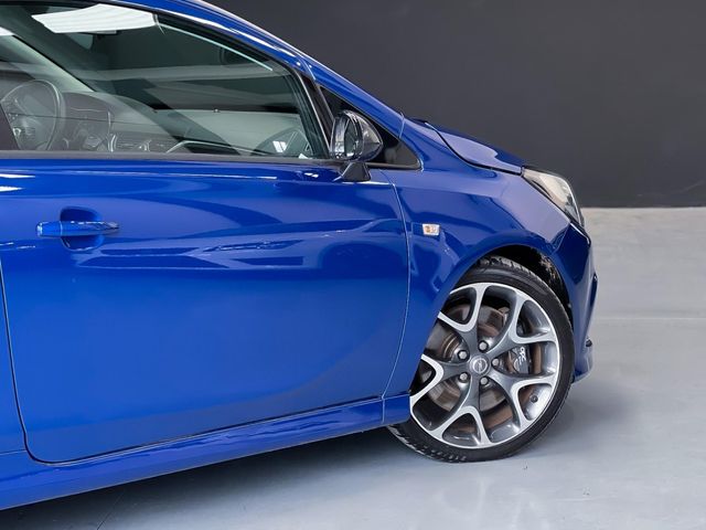 OPEL Corsa 1.6 Turbo OPC