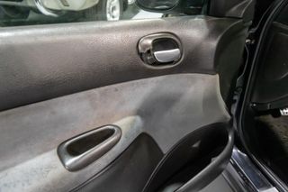 PEUGEOT 206 GTI