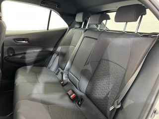 TOYOTA Corolla 1.8 125H ACTIVE TECH E-CVT