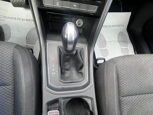 VOLKSWAGEN Touran Advance 2.0 TDI 110kW (150CV) DSG