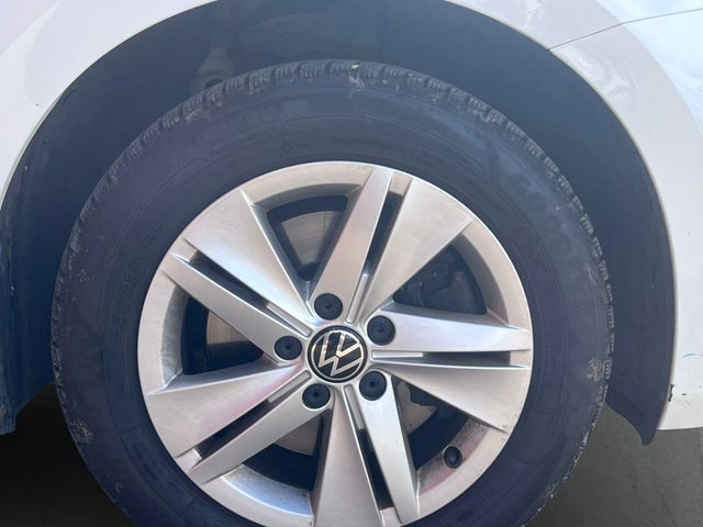VOLKSWAGEN Touran Advance 2.0 TDI 110kW (150CV) DSG