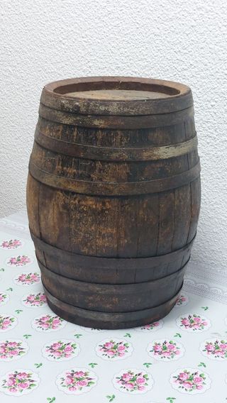 Barril de madera rústico 40cm altura