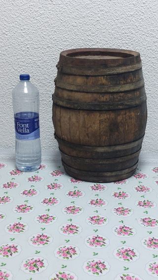 Barril de madera rústico 40cm altura