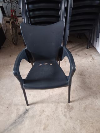 40 Sillas de Plástico