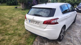 Peugeot 308 2015
