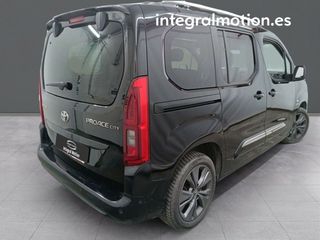 Toyota Proace City Verso COMBI 1.2i 96kW SWB Tracks Aut. 5d 