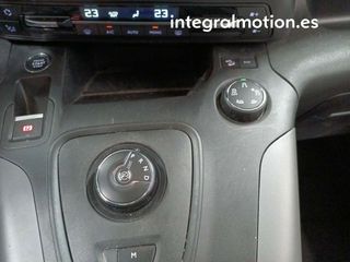 Toyota Proace City Verso COMBI 1.2i 96kW SWB Tracks Aut. 5d 