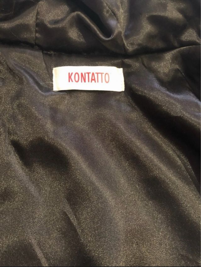 Pelliccia sintetica con cappuccio