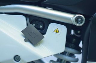 super soco TC Max eléctrico equivalente a 125cc mm