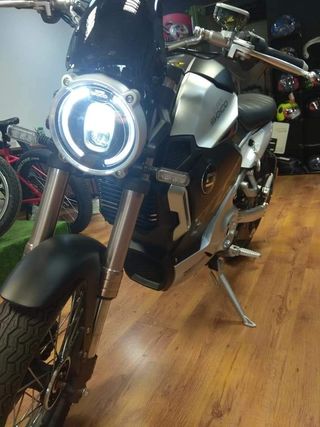 super soco TC Max eléctrico equivalente a 125cc mm