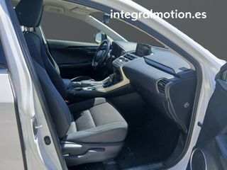 Lexus NX 2.5 300h Business Navigation 2WD